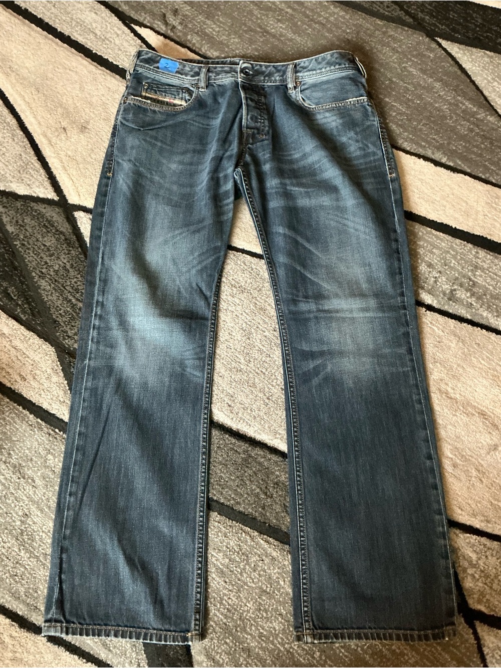 Size 36 x 32 - Diesel Zatiny Medium Wash Slim Bootcut Jeans 0074C Vintage